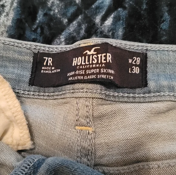 Hollister High-Rise Super Skinny Jegging - Picture 4 of 4